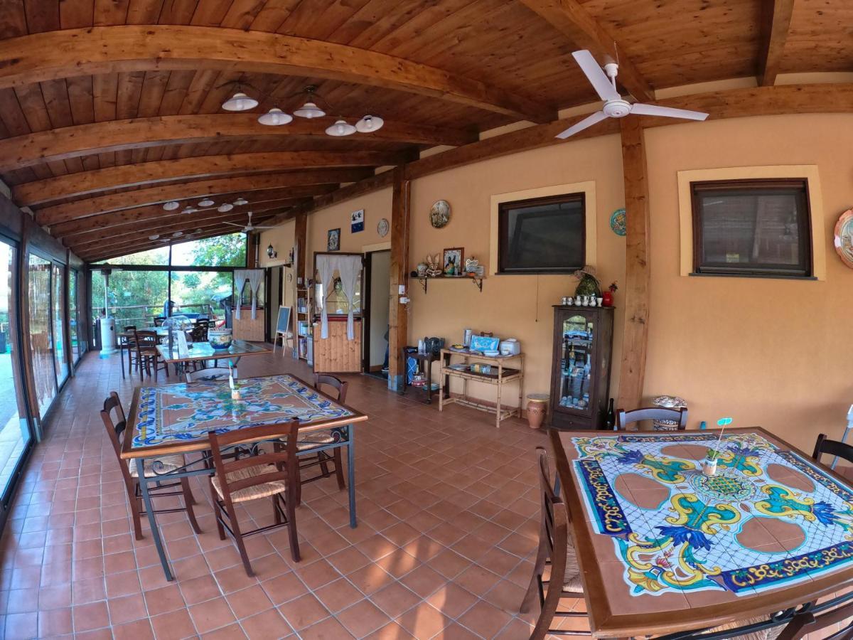 Agriturismo B&B Il Rifugio Di Nino Contursi Ngoại thất bức ảnh